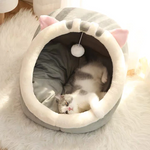 Sweet Cozy Kitten Bed
