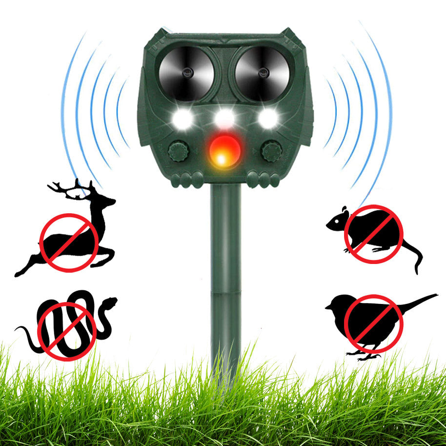 Ultrasonic Pest and Birds Repeller: Long Range Solar Powered animals Repellent